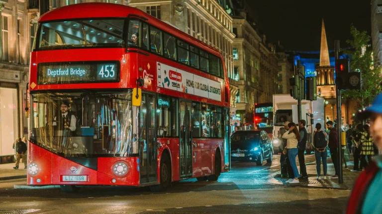 visuel principal sur Oxford Circus Londres