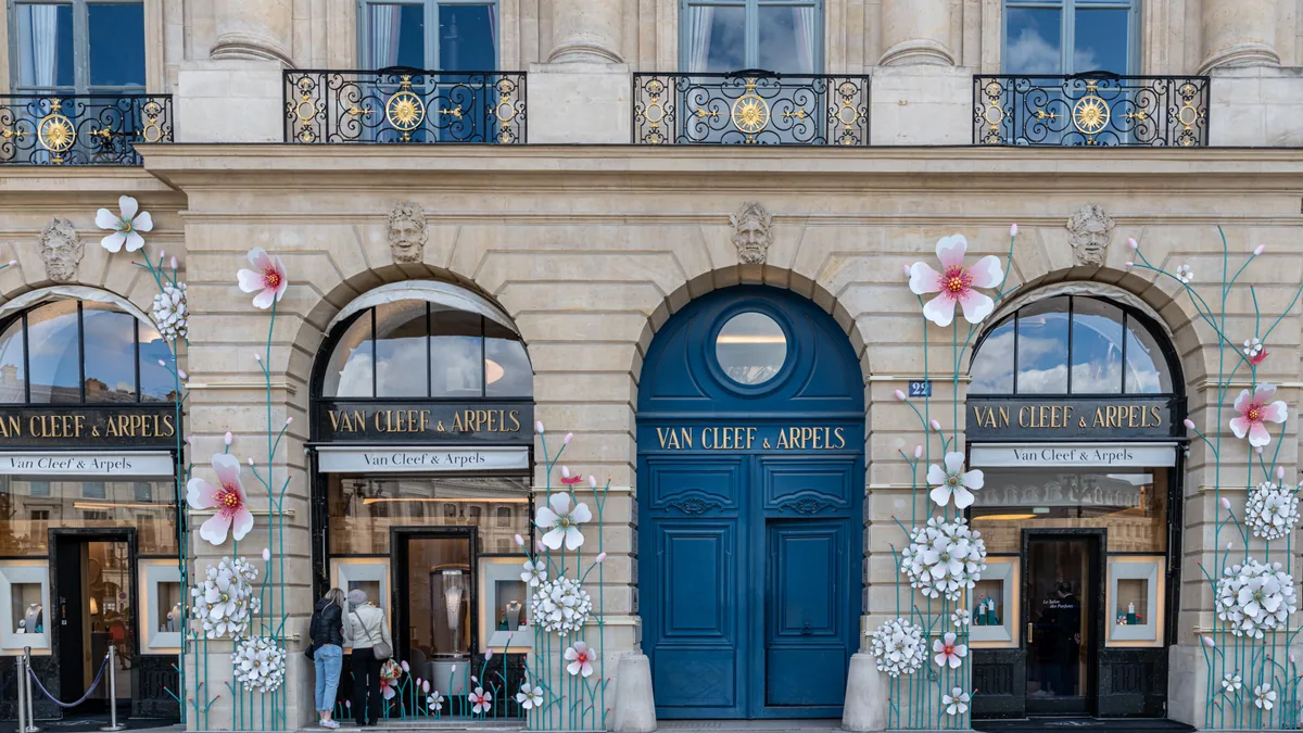visuel secondaire sur Tournesols Van Gogh Londres