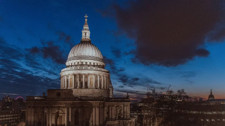Vue de Londres pour St Paul Cathedral Londres